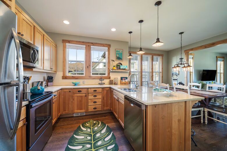 The Lookout at Vineyard Park - Chelan, Washington