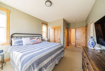 The Lookout at Vineyard Park - Chelan, Washington