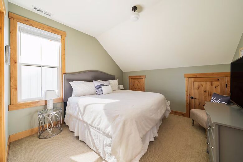 The Lookout at Vineyard Park - Chelan, Washington