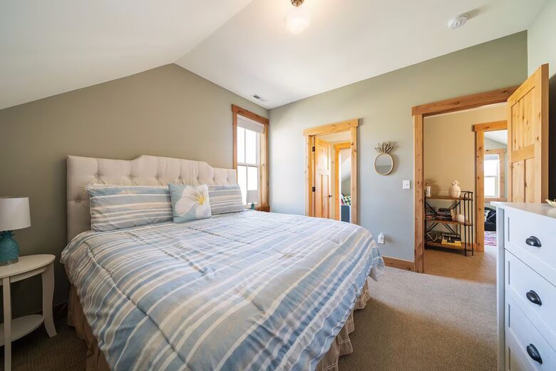 The Lookout at Vineyard Park - Chelan, Washington