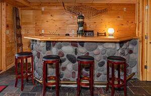 Lakeside Escape with Year-Round Adventure - Tomahawk, Wisconsin