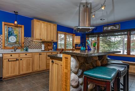 Lakeside Escape with Year-Round Adventure - Tomahawk, Wisconsin