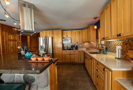 Lakeside Escape with Year-Round Adventure - Tomahawk, Wisconsin