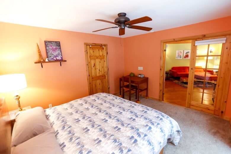 Lakeside Escape with Year-Round Adventure - Tomahawk, Wisconsin