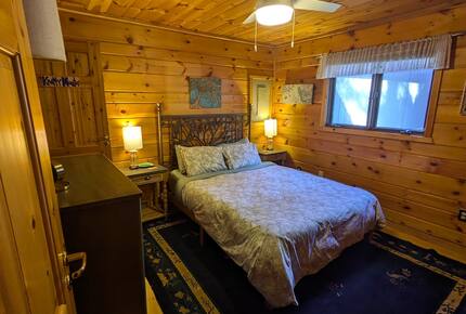 Lakeside Escape with Year-Round Adventure - Tomahawk, Wisconsin