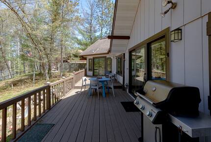 Lakeside Escape with Year-Round Adventure - Tomahawk, Wisconsin