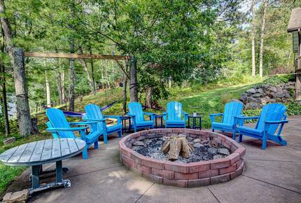 Lakeside Escape with Year-Round Adventure - Tomahawk, Wisconsin