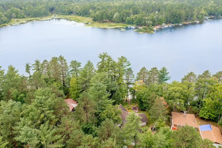 Lakeside Escape with Year-Round Adventure - Tomahawk, Wisconsin