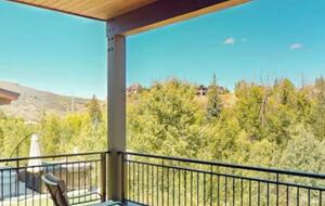 Elevated Comfort in Steamboat Springs - Steamboat Springs, Colorado