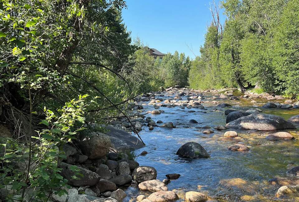 Elevated Comfort in Steamboat Springs - Steamboat Springs, Colorado
