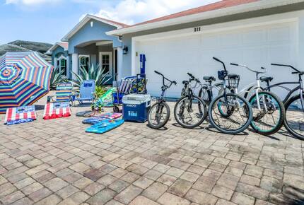 Naples Beach Escape with Saltwater Pool - Naples, Florida