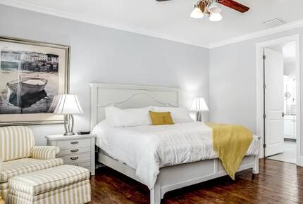 Naples Beach Escape with Saltwater Pool - Naples, Florida