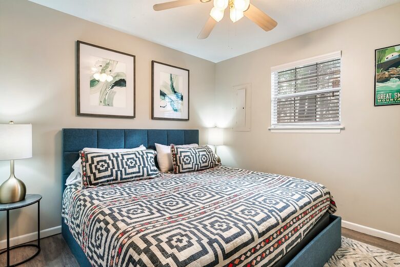 Mountain Haven Retreat - Sevierville, Tennessee