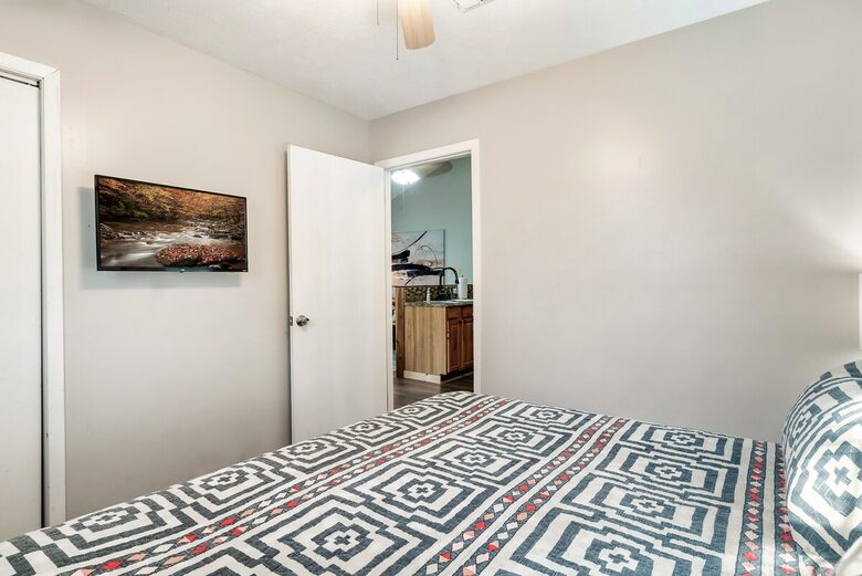 Mountain Haven Retreat - Sevierville, Tennessee