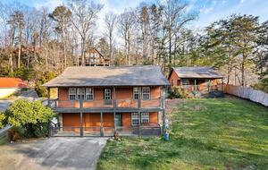 Mountain Haven Retreat - Sevierville, Tennessee