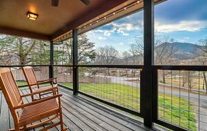 Mountain Haven Retreat - Sevierville, Tennessee