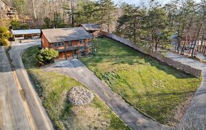 Mountain Haven Retreat - Sevierville, Tennessee