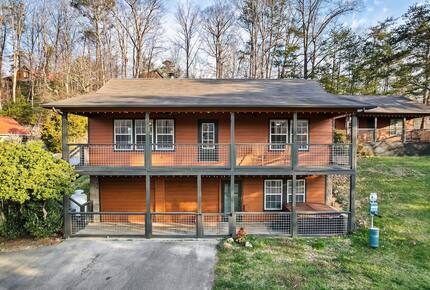 Mountain Haven Retreat - Sevierville, Tennessee