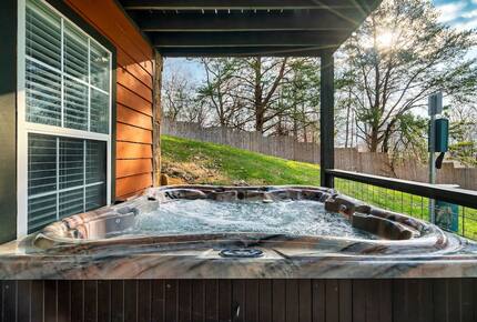 Mountain Haven Retreat - Sevierville, Tennessee