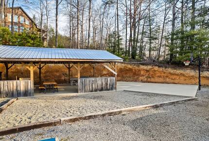 Mountain Haven Retreat - Sevierville, Tennessee