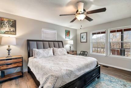 Mountain Haven Retreat - Sevierville, Tennessee