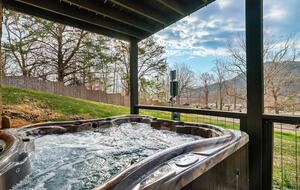 Mountain Haven Retreat - Sevierville, Tennessee