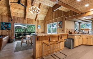 Modern Mountain Sanctuary on the North Shore - Lake Arrowhead, California