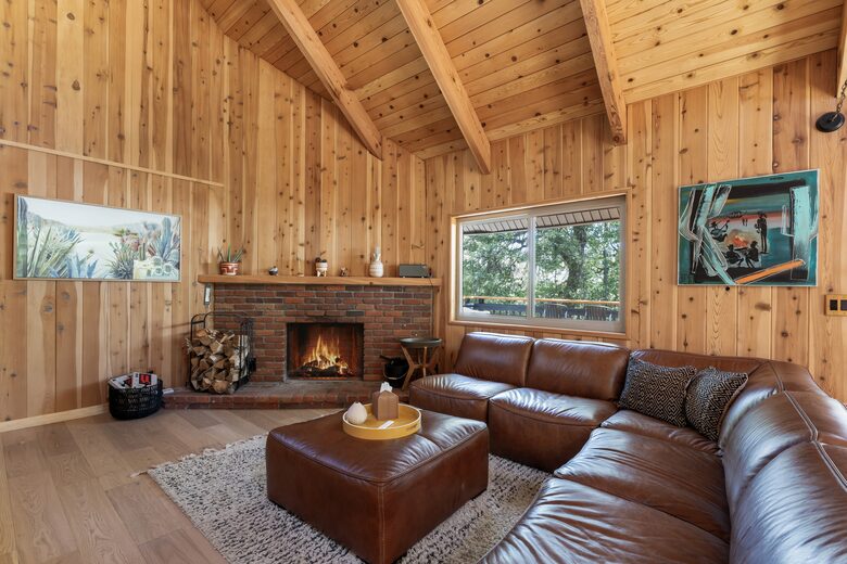 Modern Mountain Sanctuary on the North Shore - Lake Arrowhead, California