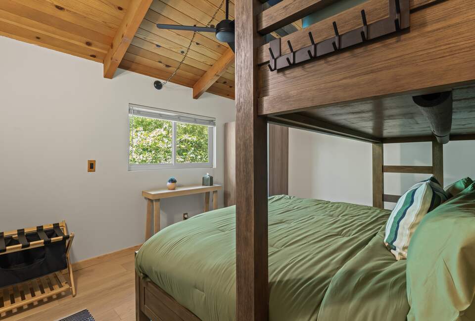 Modern Mountain Sanctuary on the North Shore - Lake Arrowhead, California