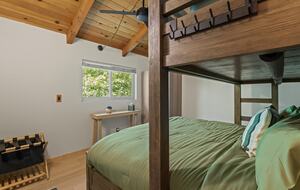 Modern Mountain Sanctuary on the North Shore - Lake Arrowhead, California