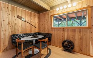 Modern Mountain Sanctuary on the North Shore - Lake Arrowhead, California