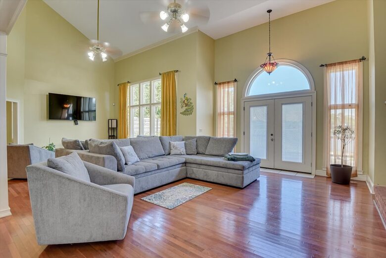 Poolside and Waterfront Bliss in Evans - Evans, Georgia