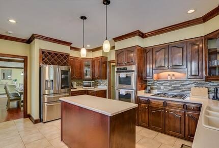 Poolside and Waterfront Bliss in Evans - Evans, Georgia