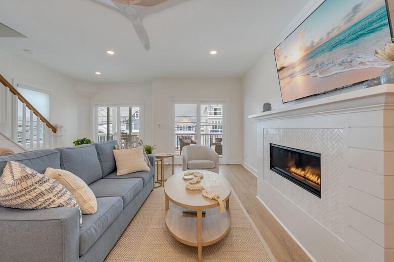 Modern 5-Bed Retreat Steps from Beach & Boardwalk - North Wildwood, New Jersey