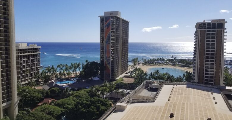 Hilton Honolulu Studio Above Waikiki Beach - Honolulu, Hawaii