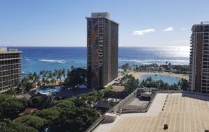 Hilton Honolulu Studio Above Waikiki Beach - Honolulu, Hawaii