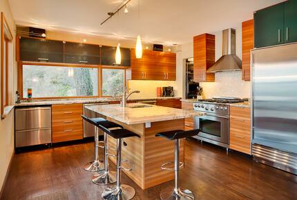 Whidbey Waterfront Haven - Greenbank, Washington