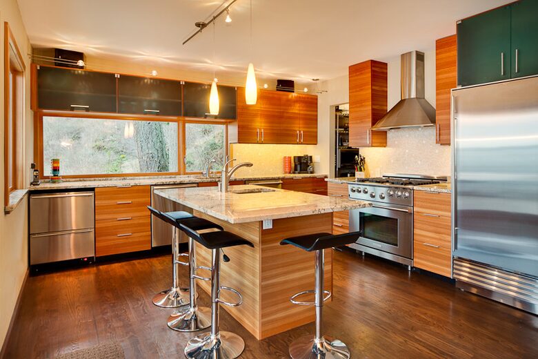 Whidbey Waterfront Haven - Greenbank, Washington