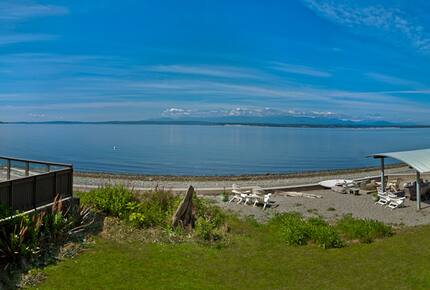 Whidbey Waterfront Haven - Greenbank, Washington