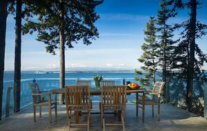 Whidbey Waterfront Haven - Greenbank, Washington