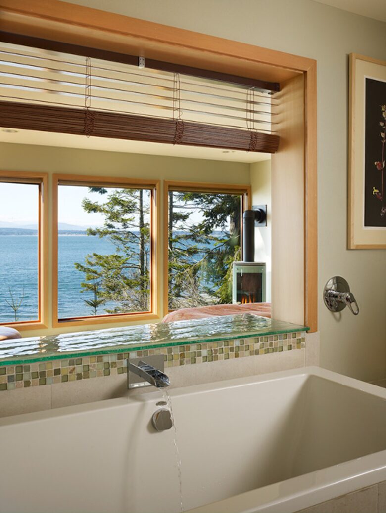 Whidbey Waterfront Haven - Greenbank, Washington