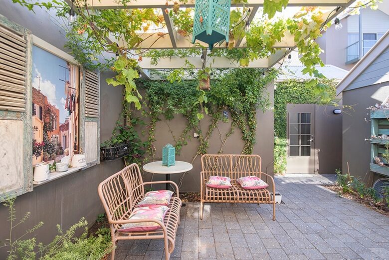 Augusta River & Ocean View Retreat with Lush Courtyards - Augusta, Australia