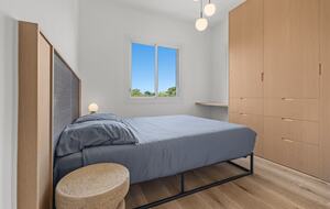 Modern Provençal Elegance in Cap d’Antibes - Antibes, France