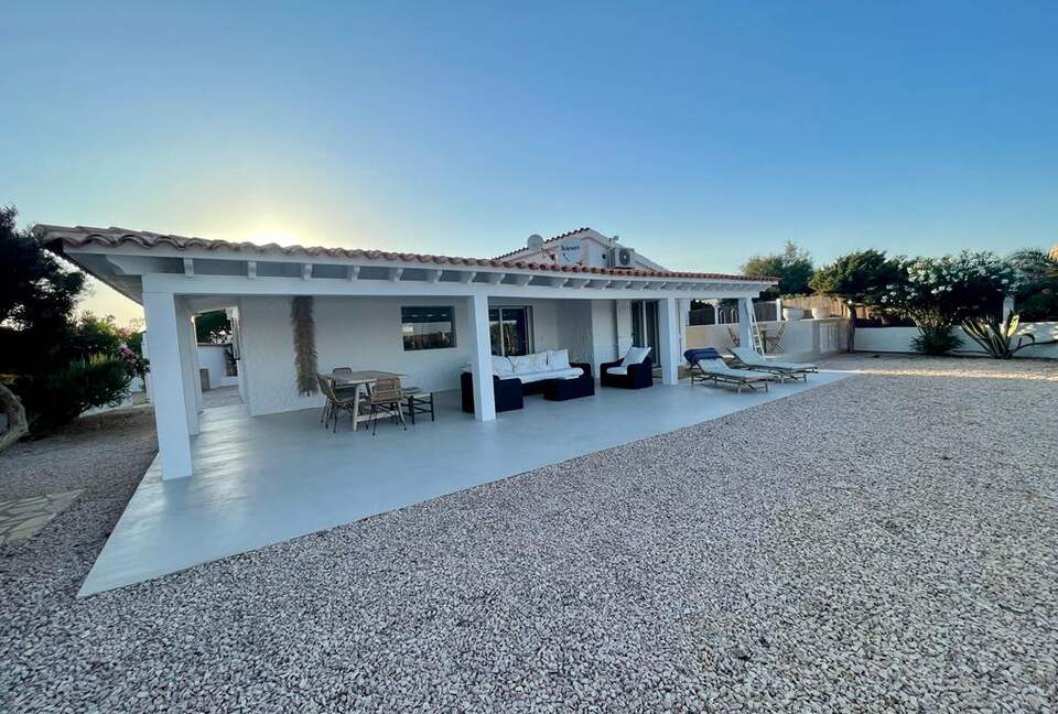 Sophisticated Coastal Home with Private Pool - Formentera, Spain