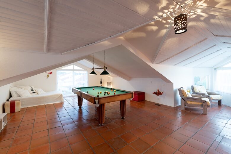 Sunlit Residence Steps from the Beach in Carvalhal - Carvalhal, Portugal