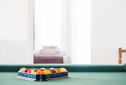 Sunlit Residence Steps from the Beach in Carvalhal - Carvalhal, Portugal