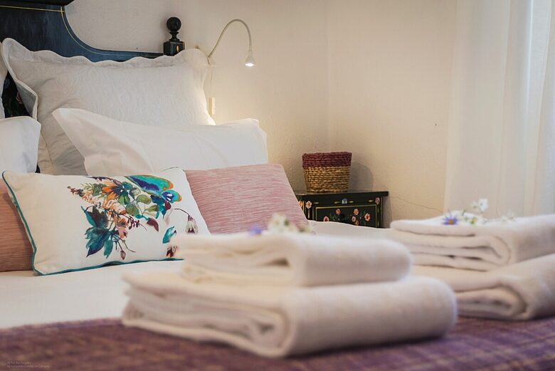 Sunlit Residence Steps from the Beach in Carvalhal - Carvalhal, Portugal