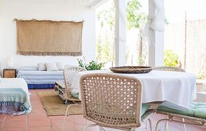 Sunlit Residence Steps from the Beach in Carvalhal - Carvalhal, Portugal