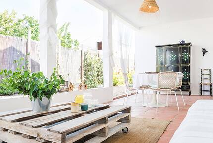 Sunlit Residence Steps from the Beach in Carvalhal - Carvalhal, Portugal