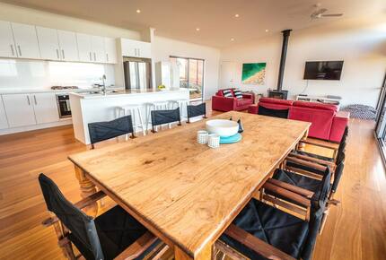 Middle River Beach House - Kangaroo Island, Australia